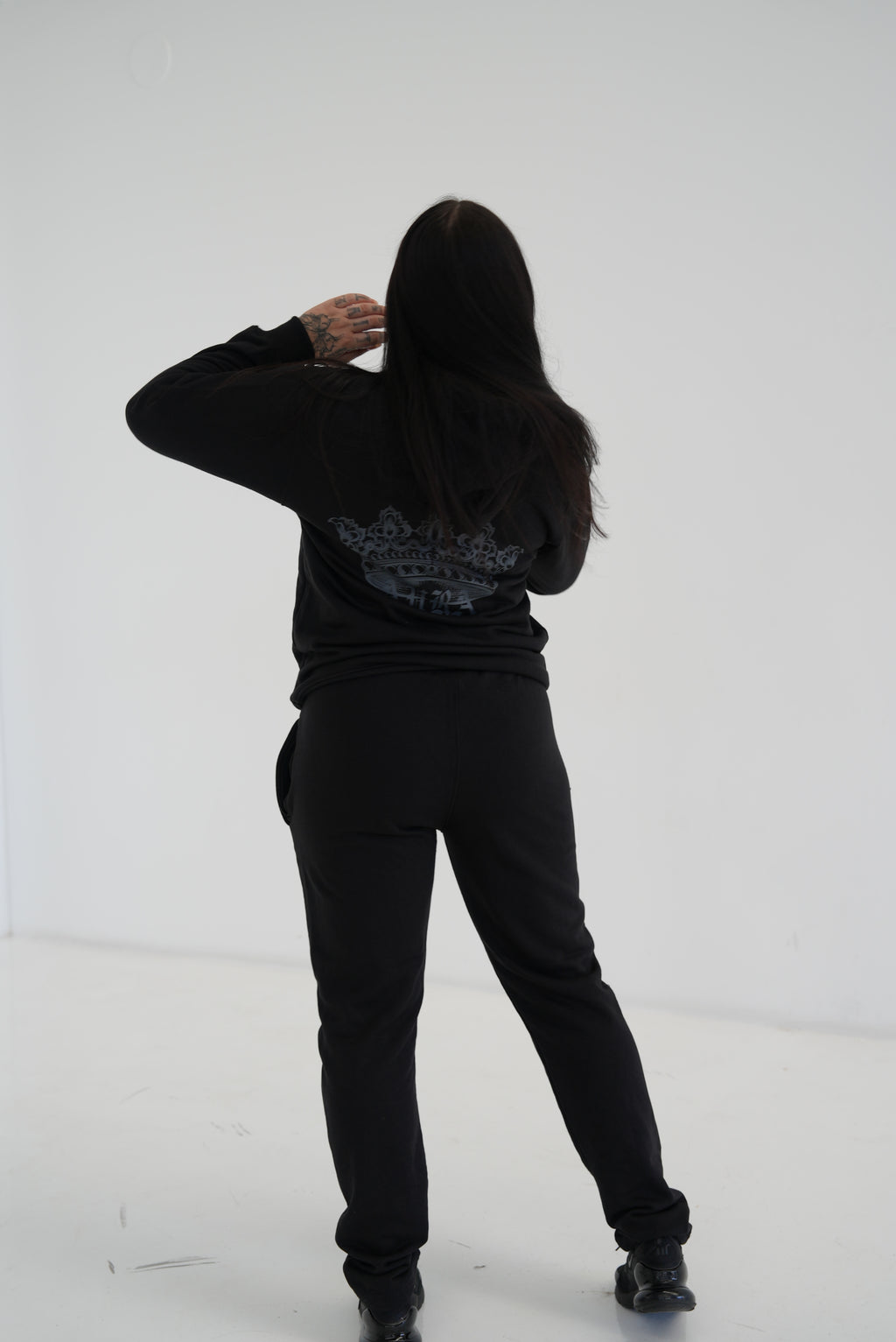 AURA Tracksuit